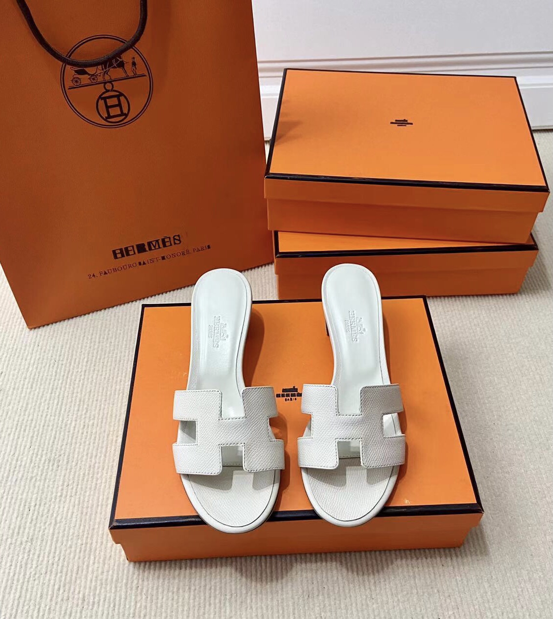 에르메스 올수공 오아시스 슬리퍼 샌들 앱송 35